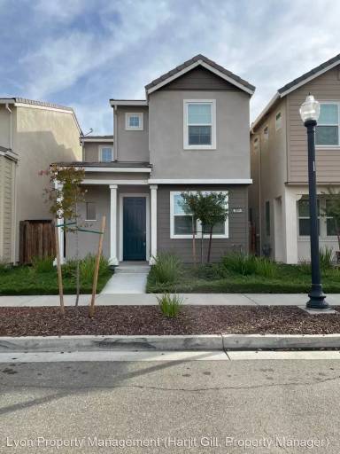Main picture of 3894 John W Young St