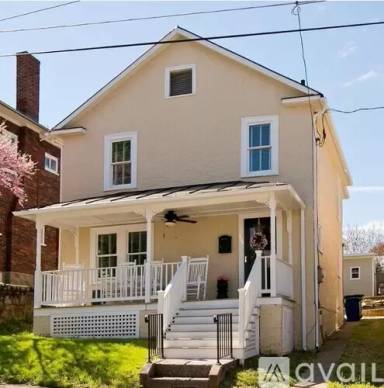 Main picture of 15 E Leicester St