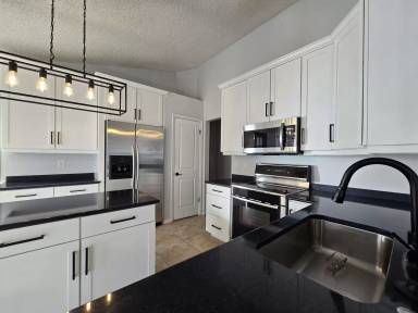 Main picture of 812 Greenbelt Cir