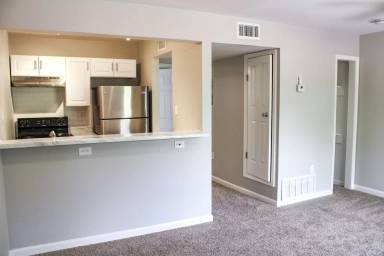 Main picture of 717 E Grayson St