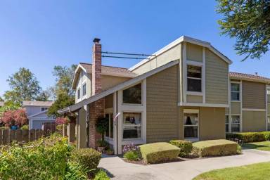 Main picture of 2264 River Bed Ct