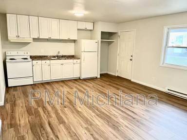 Main picture of 2020 Lathrop St
