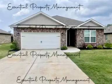 Main picture of 177 Cherry Laurel Dr