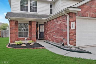 Main picture of 20238 Stonegrove Ct