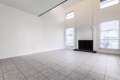 Main picture of 5540 Boca Raton Blvd