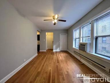 Main picture of 3726 N Pine Grove Ave