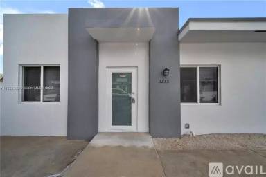 Main picture of 3741 NW 20th Ave