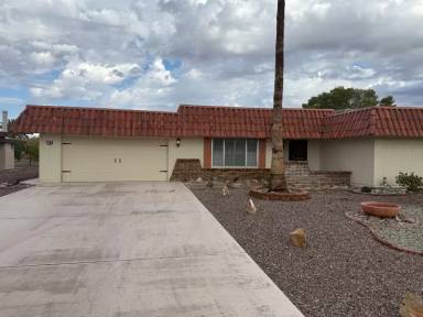 Main picture of 11022 W Boswell Blvd