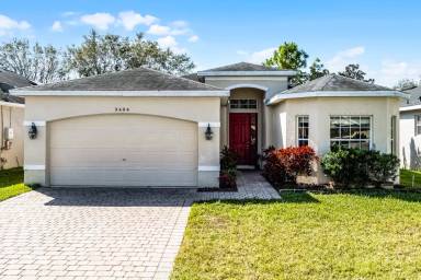 Main picture of 3404 Gerber Daisy Ln