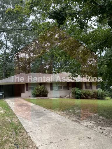 Main picture of 1607 Ridge Dr