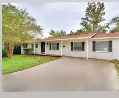 Main picture of 14138 19th Ct