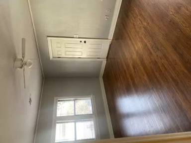 Main picture of 1232 S Lewis Pl