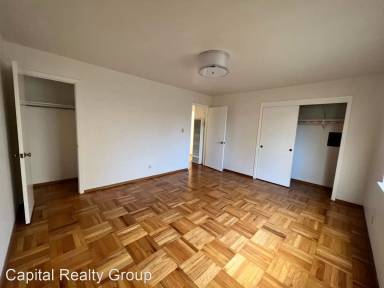 Main picture of 1236 S El Camino Real