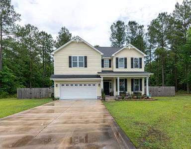 Main picture of 605 Blue Diamond Ct