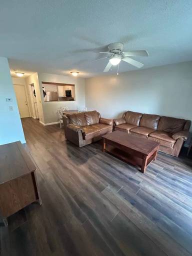 Main picture of Hunters Ridge Condominiums