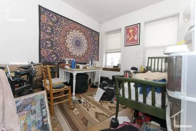 Main picture of 37 Brighton Ave