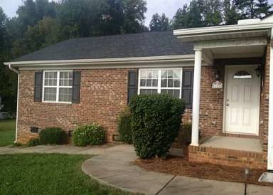 Main picture of 743 Shinnville Rd