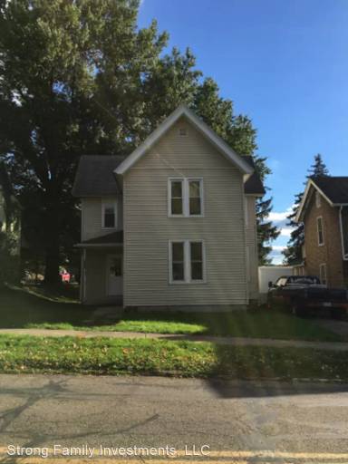 Main picture of 335 W Pershing St