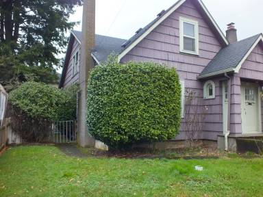Main picture of 6833 NE Glisan St
