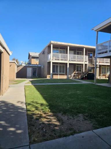 Main picture of 740 Illinois Ave