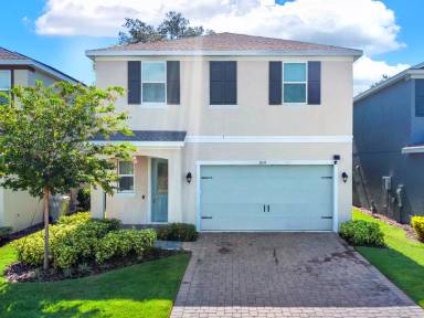 Main picture of 2033 Emerald Springs Dr