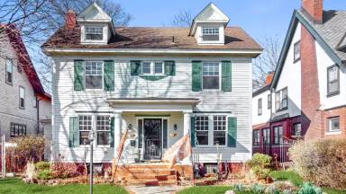Main picture of 2141 Seminole St