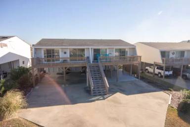 Main picture of 111 Freeman Ln