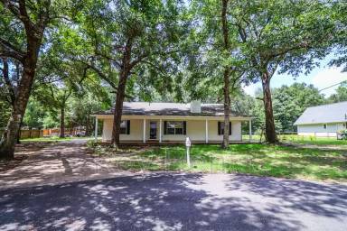 Main picture of 9001 Thompson Dr