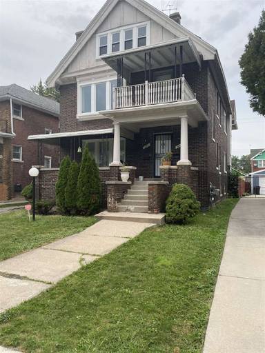 Main picture of 424 Piper Blvd