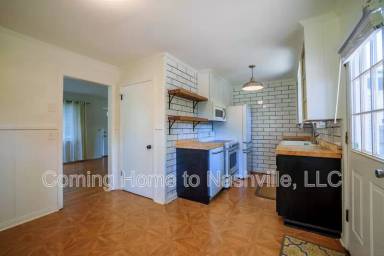 Main picture of 2913 Branch Ct