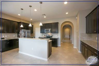 Main picture of 1466 Artesia Dr W