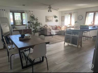 Main picture of 1613 Market St