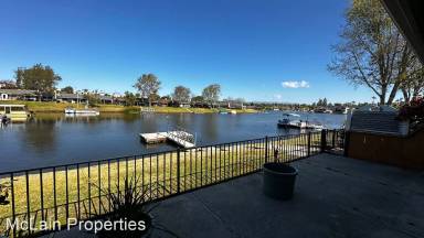 Main picture of 1540 Via Brisa del Lago