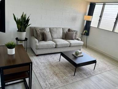 Main picture of 502 Captain Cook Ave