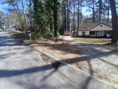 Main picture of 4910 Valley Dale Dr SW