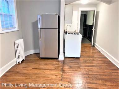 Main picture of 737 Spruce St