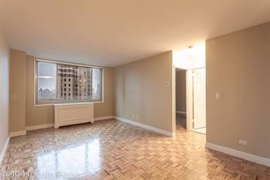 Main picture of 26 E 63rd St