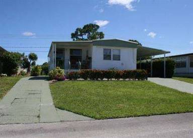 Main picture of 7128 SE Bluebird Cir
