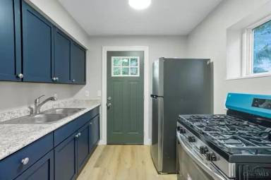 Main picture of 5716 Hamilton Ave