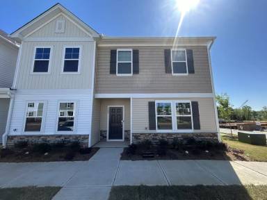 Main picture of 980 Highland Trace Dr