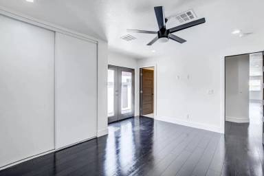 Main picture of 360 Vandalia St