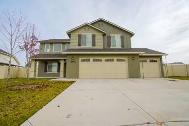 Main picture of 13776 S Piano Ave
