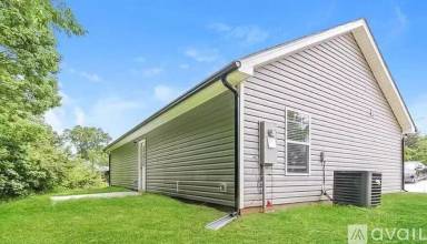 Main picture of 2523 No Mans Ave