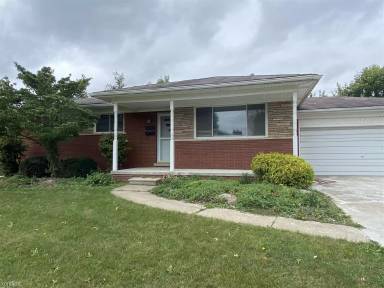 Main picture of 30521 Champine St
