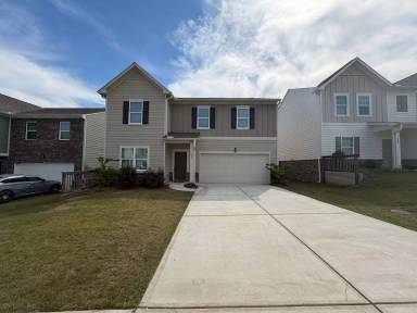 Main picture of 303 Hyde Park