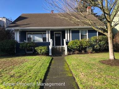 Main picture of 2211 42nd Ave SW