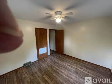 Main picture of 2251 W Alexis Rd