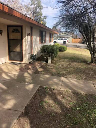 Main picture of 749 Hemlock Ave
