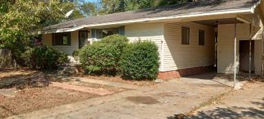 Main picture of 1652 Woodburn St