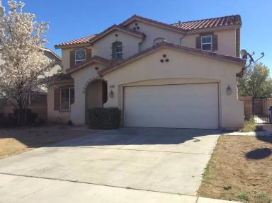 Main picture of 44340 Acacia St